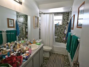 13931 SW 105th St, Miami FL 33186
