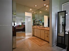 13931 SW 105th St, Miami FL 33186