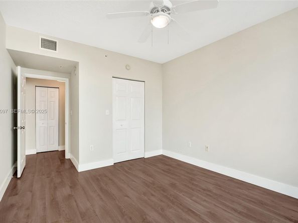 2000 N Bayshore Dr 605, Miami FL 33137