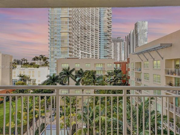 2000 N Bayshore Dr 605, Miami FL 33137