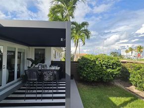 800 Polk St, Hollywood FL 33019