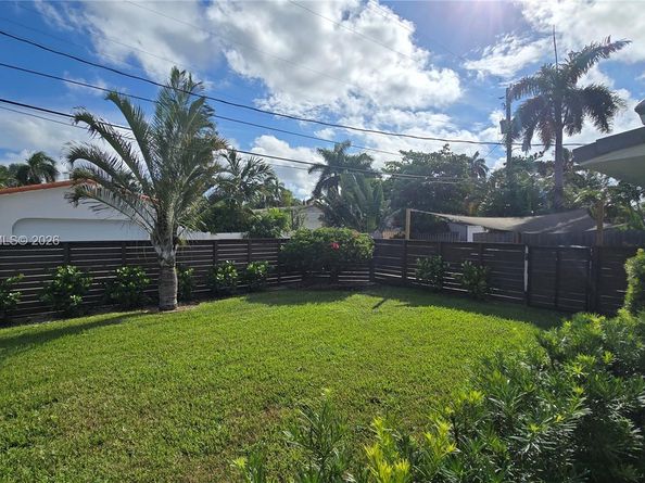 800 Polk St, Hollywood FL 33019