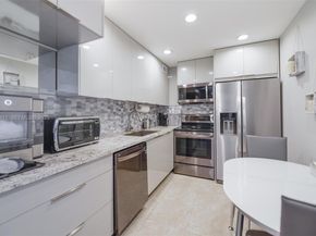 1950 S Ocean Dr 20D, Hallandale Beach FL 33009