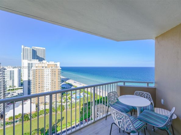 1950 S Ocean Dr 20D, Hallandale Beach FL 33009