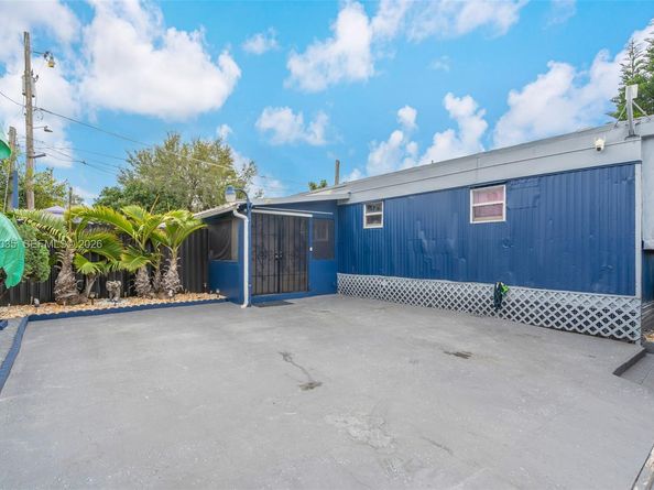 4111 NW 37th Ave  H707, Miami FL 33142