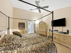 18546 Lake Bend Dr, Jupiter FL 33458