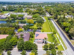 7601 Cavalia Dr, Davie FL 33328