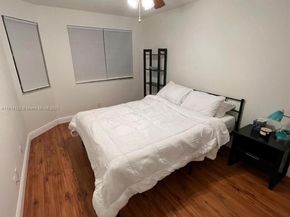 7652 S Pinewalk Dr S 139, Margate FL 33063