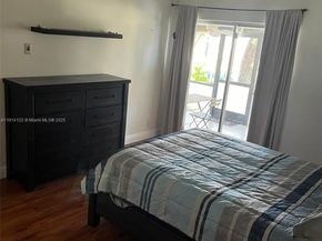 7652 S Pinewalk Dr S 139, Margate FL 33063