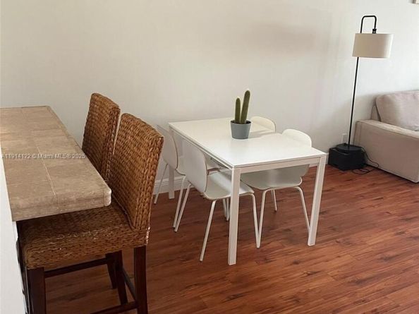 7652 S Pinewalk Dr S 139, Margate FL 33063