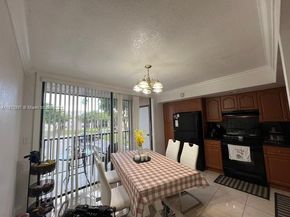 8420 SW 133rd Ave Rd 213, Miami FL 33183