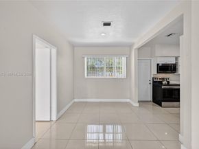 807 SW 26th Ct, Fort Lauderdale FL 33315