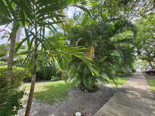320 San Sebastian Ave, Coral Gables FL 33134