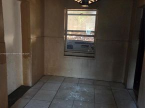 763 NE 140th St, North Miami FL 33161