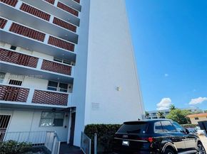 3660 NE 166th St 812, North Miami Beach FL 33160