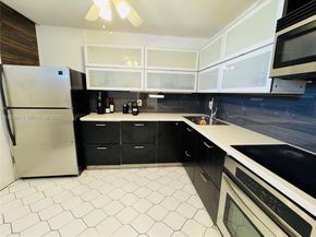 3660 NE 166th St 812, North Miami Beach FL 33160