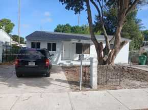 1535 NW 85th St, Miami FL 33147