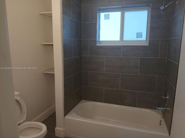 1535 NW 85th St, Miami FL 33147