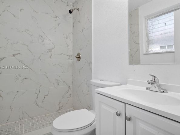 261 NE 172nd St, North Miami Beach FL 33162