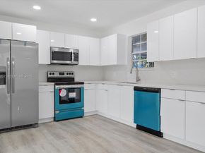 261 NE 172nd St, North Miami Beach FL 33162