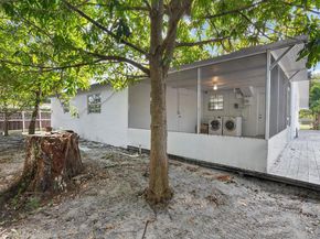 261 NE 172nd St, North Miami Beach FL 33162