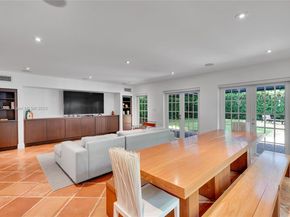 4150 Ventura Ave, Miami FL 33133