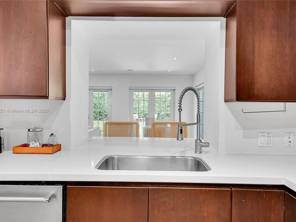 4150 Ventura Ave, Miami FL 33133