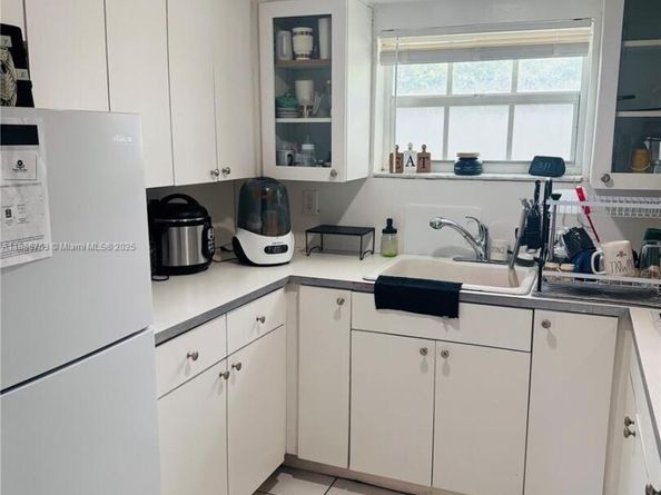 3915 NW 4th Ter, Miami FL 33126