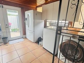 3915 NW 4th Ter, Miami FL 33126