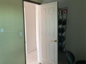 1943 NW 72nd St, Miami FL 33147