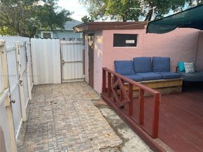 1943 NW 72nd St, Miami FL 33147