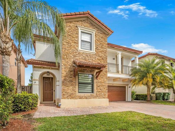 628 SE 37th Pl, Homestead FL 33033