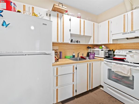 2535 SW 125th Ct, Miami FL 33175