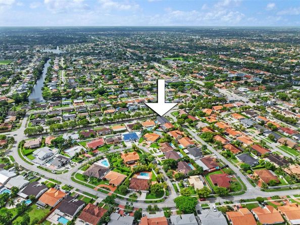 2535 SW 125th Ct, Miami FL 33175