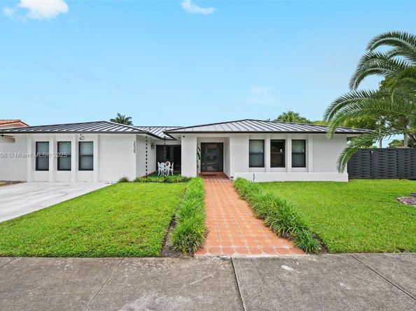 2535 SW 125th Ct, Miami FL 33175