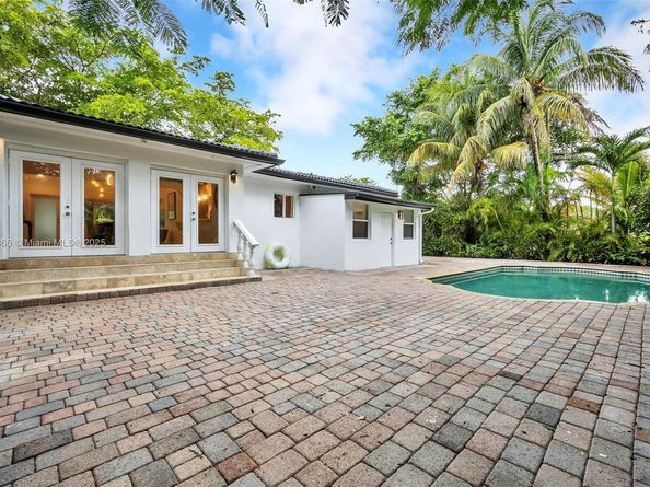 5701 SW 33rd St, Miami FL 33155