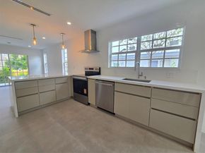 4008 Greenwood Ave, West Palm Beach FL 33407