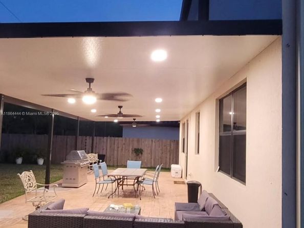171 SE 27th Ter, Homestead FL 33033