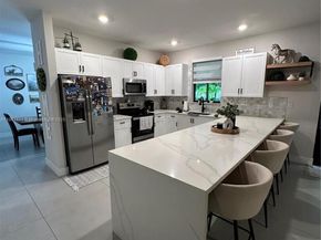 171 SE 27th Ter, Homestead FL 33033