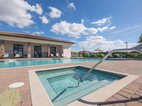 171 SE 27th Ter, Homestead FL 33033