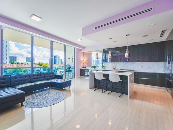 3250 NE 188th St 404, Aventura FL 33180