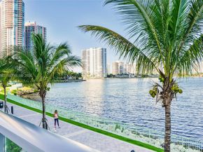 3250 NE 188th St 404, Aventura FL 33180