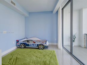 3250 NE 188th St 404, Aventura FL 33180