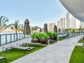 3250 NE 188th St 404, Aventura FL 33180