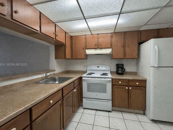 19701 SW 114th Ave 26914, Miami FL 33157