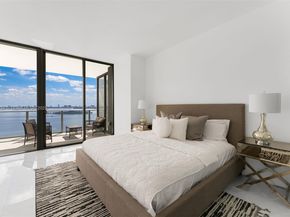 700 NE 24th St 1005, Miami FL 33137