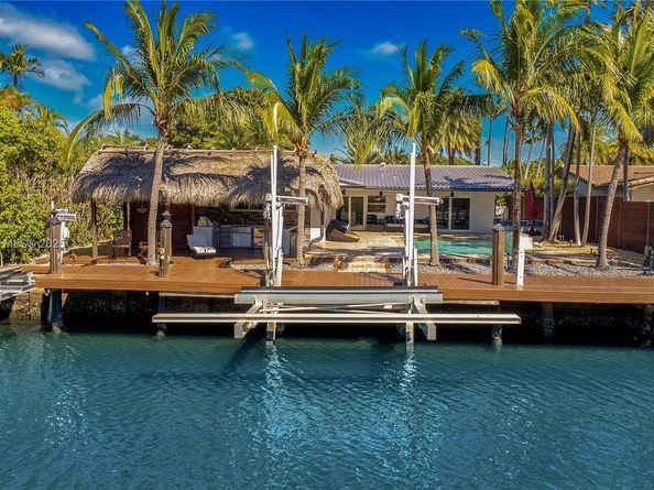 2130 NE 122nd Rd, North Miami FL 33181