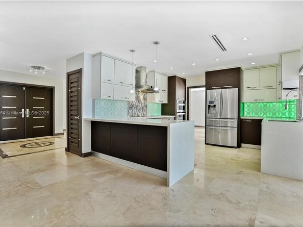 2130 NE 122nd Rd, North Miami FL 33181