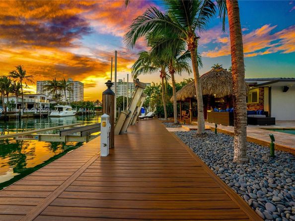 2130 NE 122nd Rd, North Miami FL 33181