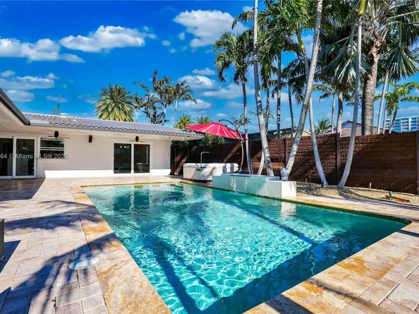 2130 NE 122nd Rd, North Miami FL 33181